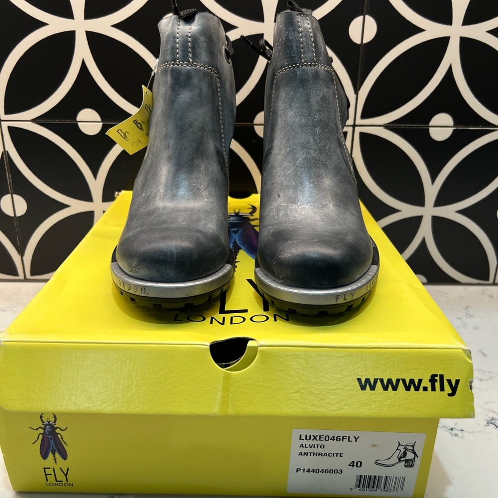 NWT Fly London Luxe Leather Boots Anthracite W40/Fits like 8.5